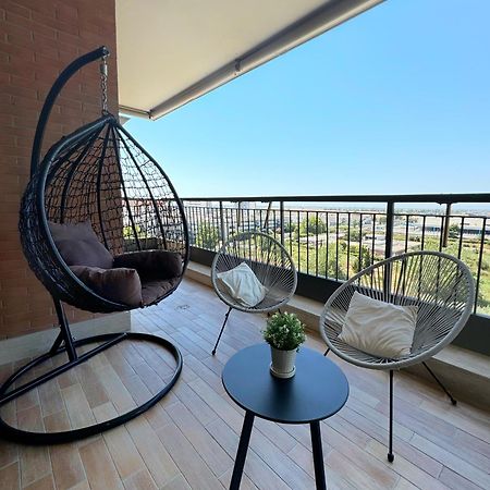 Sunset Escape Apartment - Panoramic Terrace Fiumicino Eksteriør billede