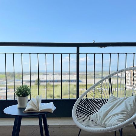 Sunset Escape Apartment - Panoramic Terrace Fiumicino Eksteriør billede
