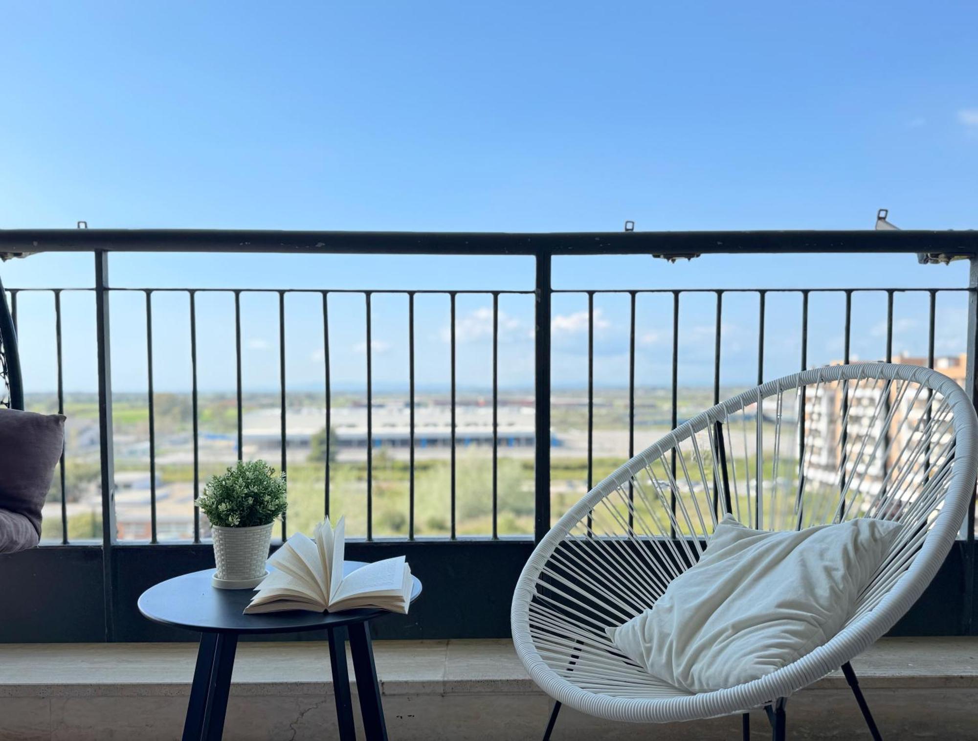 Sunset Escape Apartment - Panoramic Terrace Fiumicino Eksteriør billede